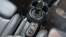 MINI Hatchback 1.5 Cooper Exclusive 3dr Petrol Hatchback